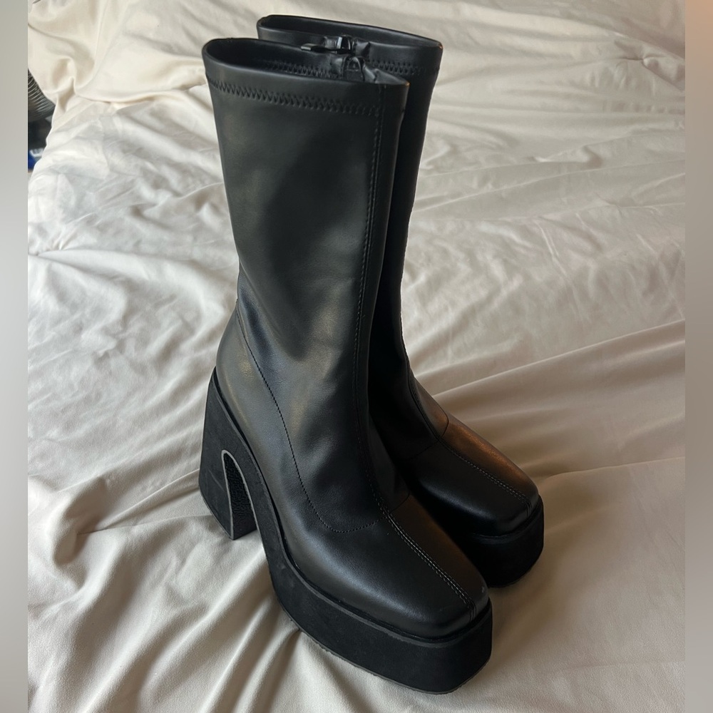 Women's Black Platform Block Heel Boots - Picture 3 of 7